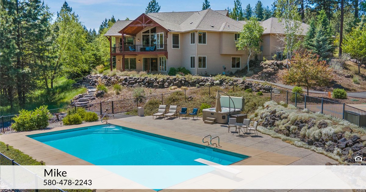 Moose Creek Lodge, Colbert, WA 99005